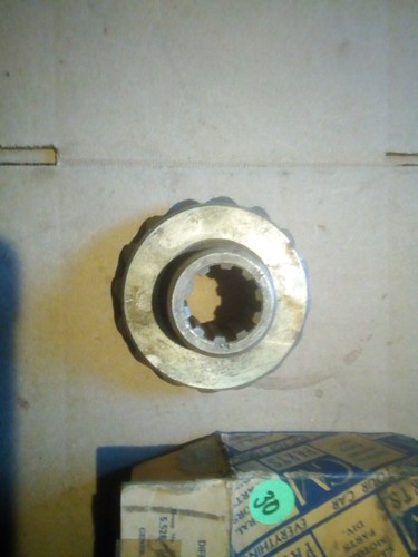 Vintage GM Differential Side Gear for 1933-1936 master CHEVROLET 370224 - Picture 2 of 3