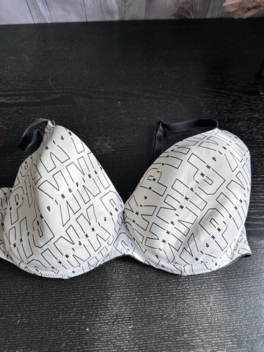 Victorias Secret Pink Everywhere Lightly Lined Bra 36DD