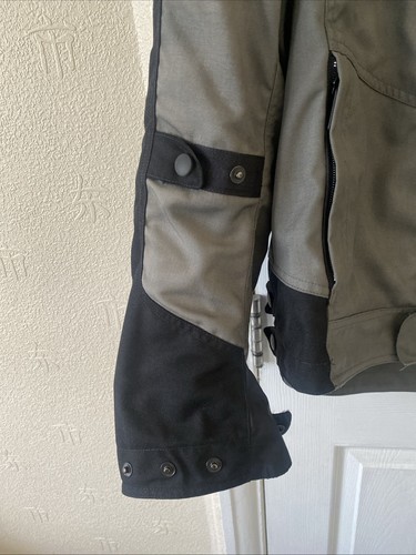 BMW Boulder Motorcycle Jacket. Size 50 Shoulder, Elbow, Back Armour 4 Zip Pocket - Picture 5 of 20