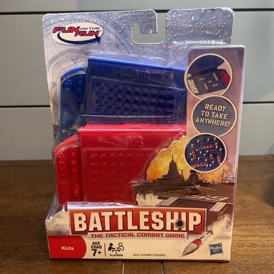 Battleship Travel Fun on the Run Tactical Combat Game Hasbro 2009 NIB 