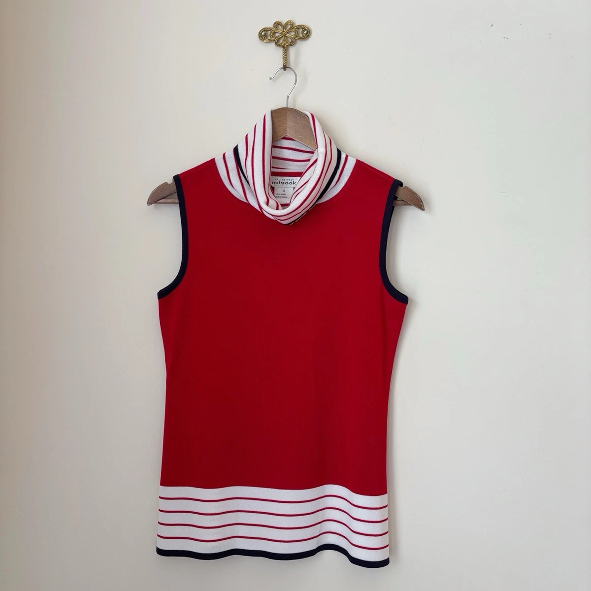 Pull Sans Manches BEBE à Col Enroulé – Matière Fuzzy – Taille L – Neuf Avec étiquettes