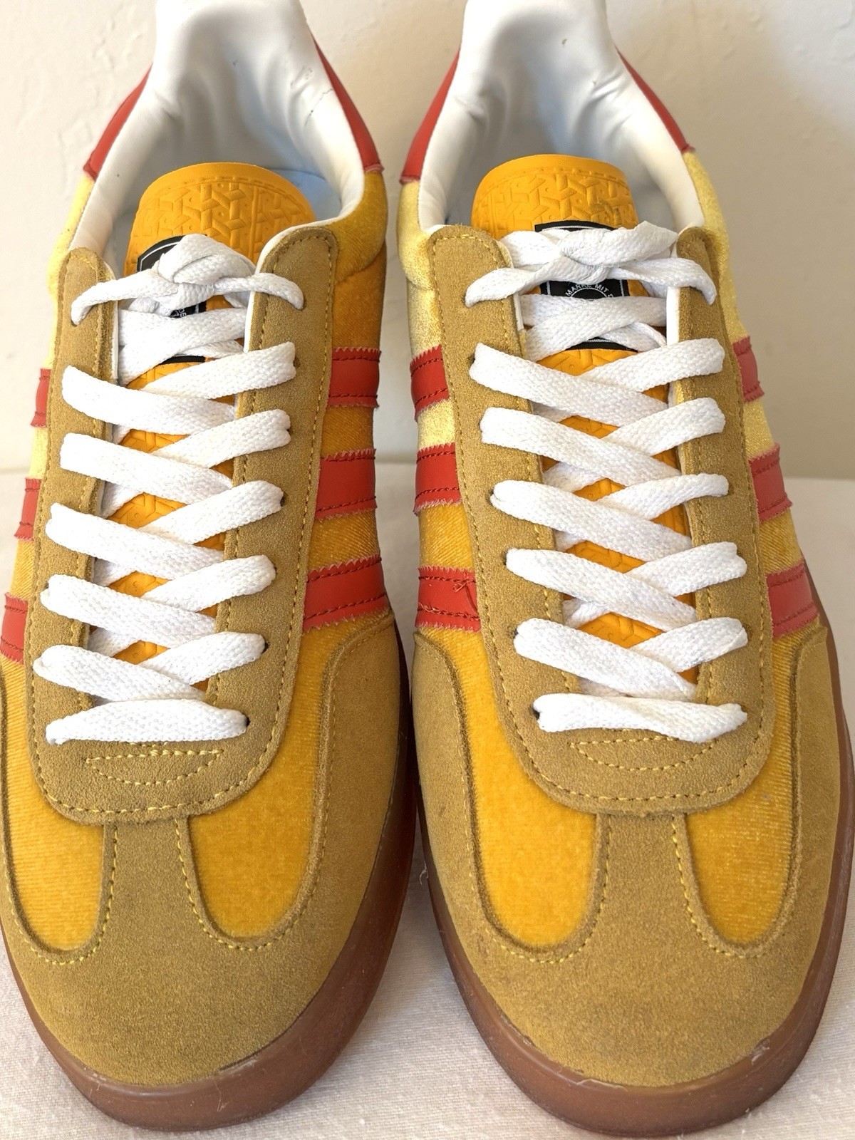 Vintage Men's Adidas x Gucci Gazelle Sneaker Yellow Red White Laces Rare Sz 10 image 9