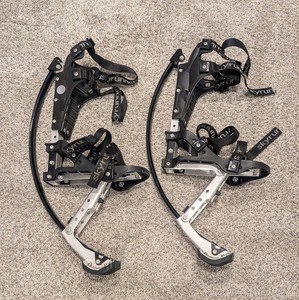Skyrunner Kangaroo Black & Silver Youth Stilts 88-132lbs 60kg