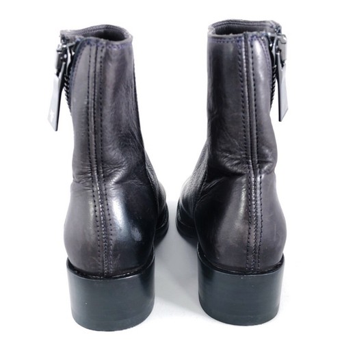 NEW $379 Frye Demi Side Zip Leather Charcoal Gray Biker Style Soft Bootie 5.5 - Picture 3 of 8