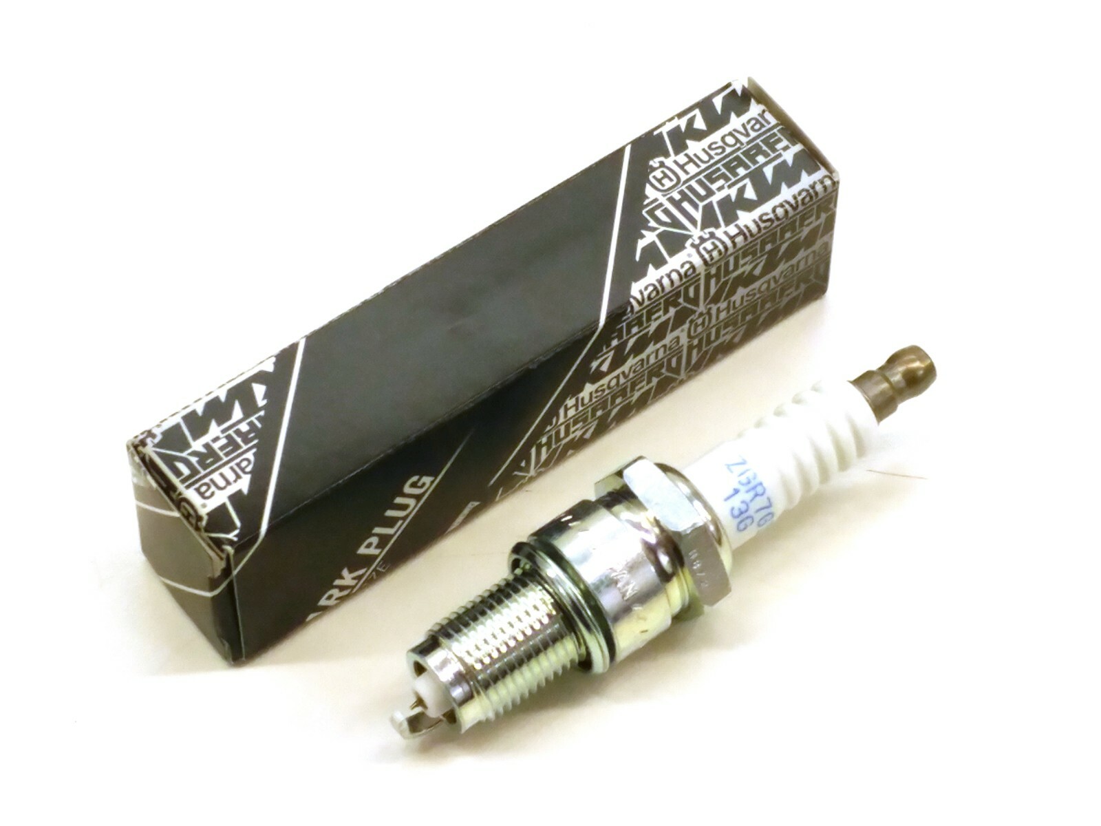 Spark Plug ZGR7GI-13G 2018+ 250 XC-W TPI & 2019+ 300 XCW TPI NGK KTM #N277 C