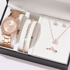 Women's Diamond Embedded Quartz Fashion Watch
