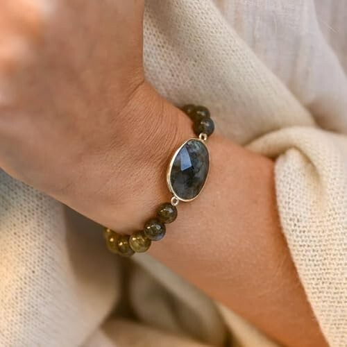 Natural Labradorite Crystal Beaded Bracelet Healing Reiki Confident Bracelet - Picture 3 of 5