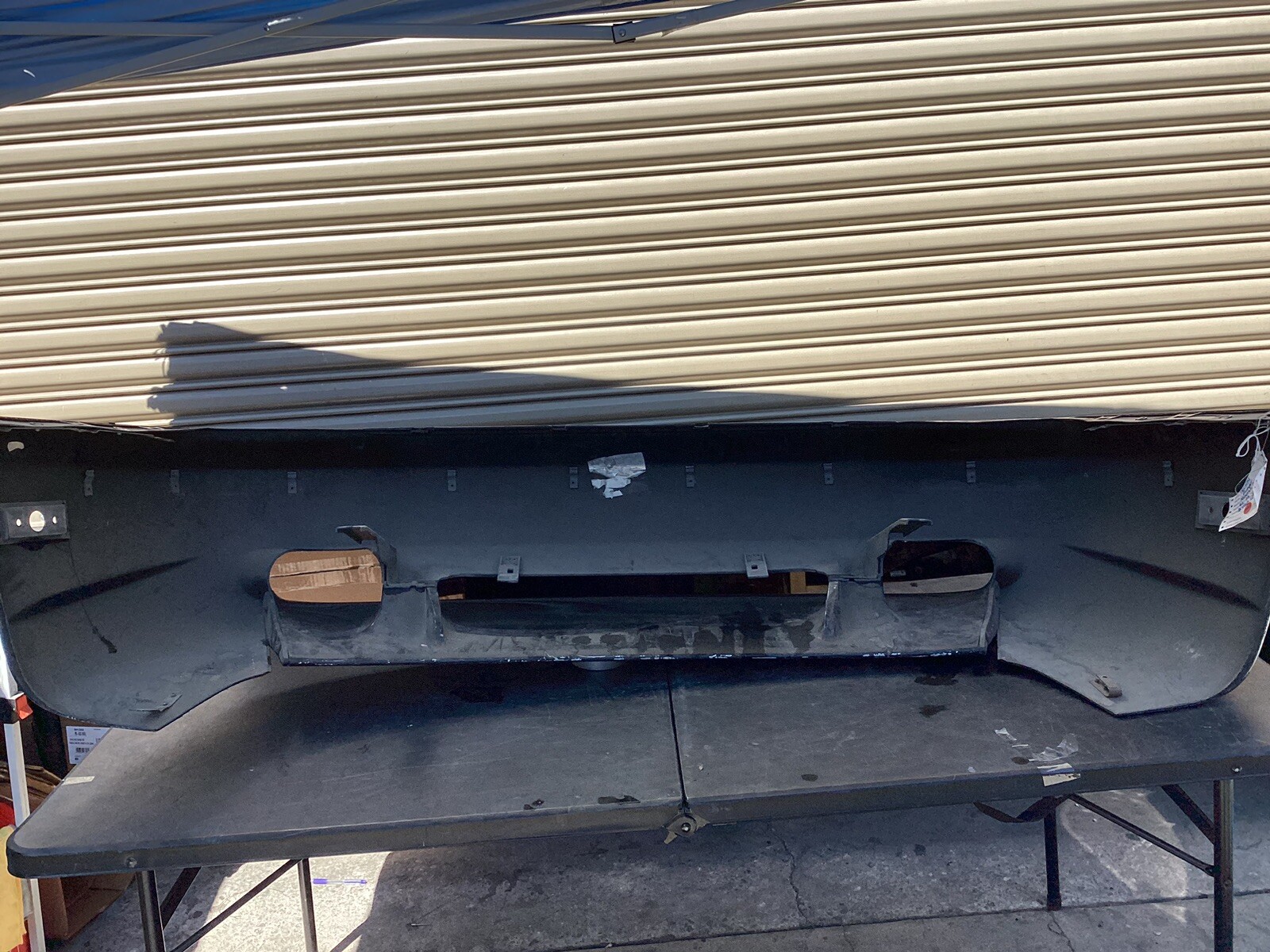 2002 2003 2004 2005 MASERATI QUATTROPORTE REAR BUMPER COVER OEM