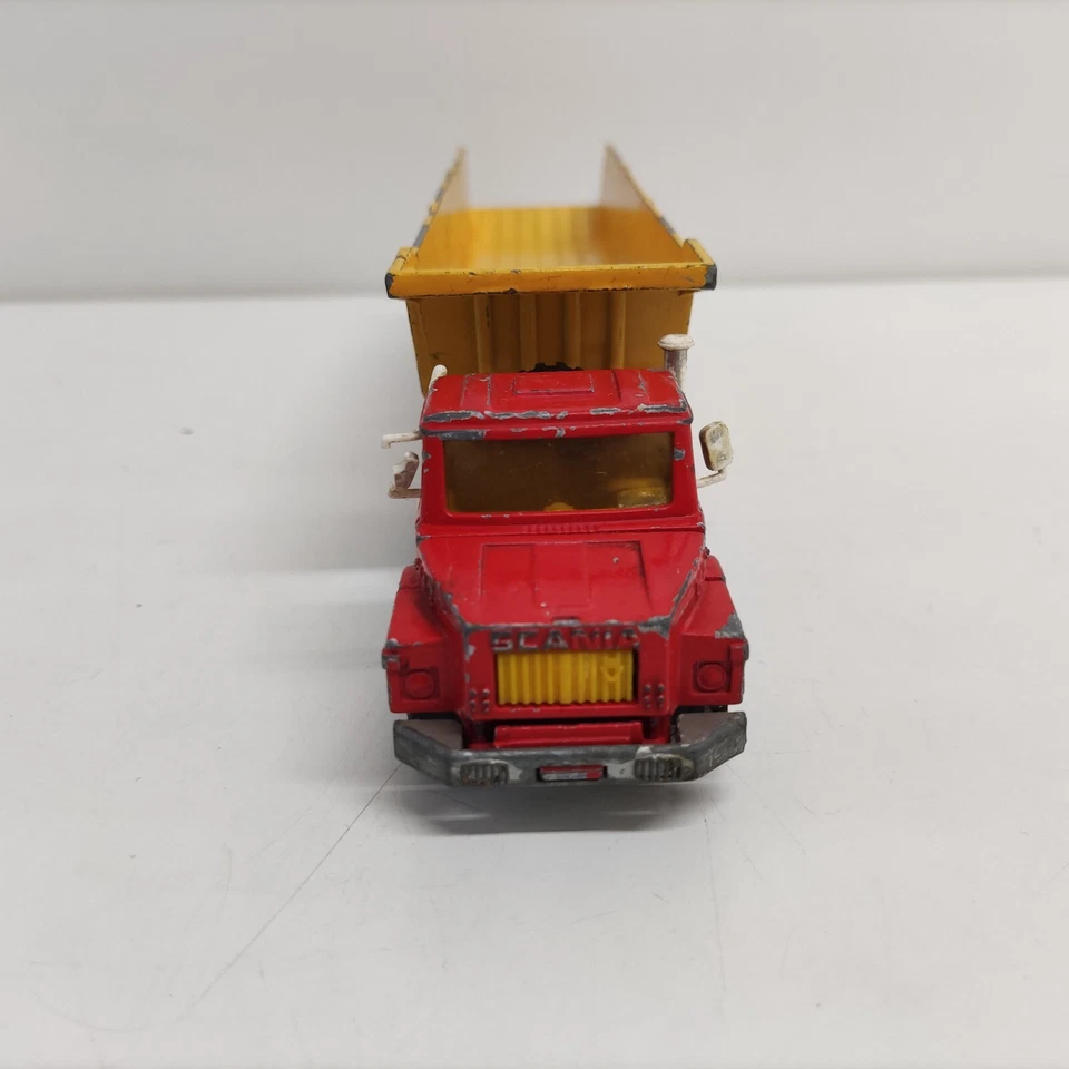 majorette, camion scania p140 con cassone. SCALA 1/60 DIE CAST MODELLINO VINTAGE - Immagine 4 di 4