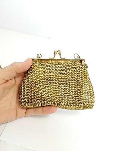 Antiguo bolso de mano dorado con cuentas  - Imagen 1 de 9