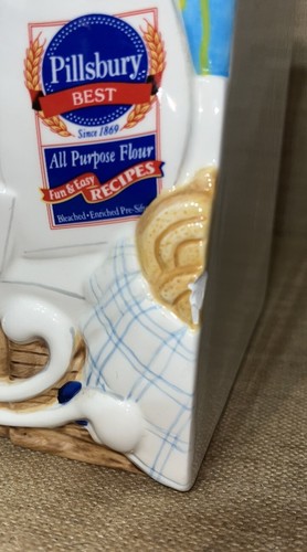Pillsbury Doughboy Flour Cookie Canister Danbury Mint Year 2000 Vtg (Small Chip) - Picture 9 of 10