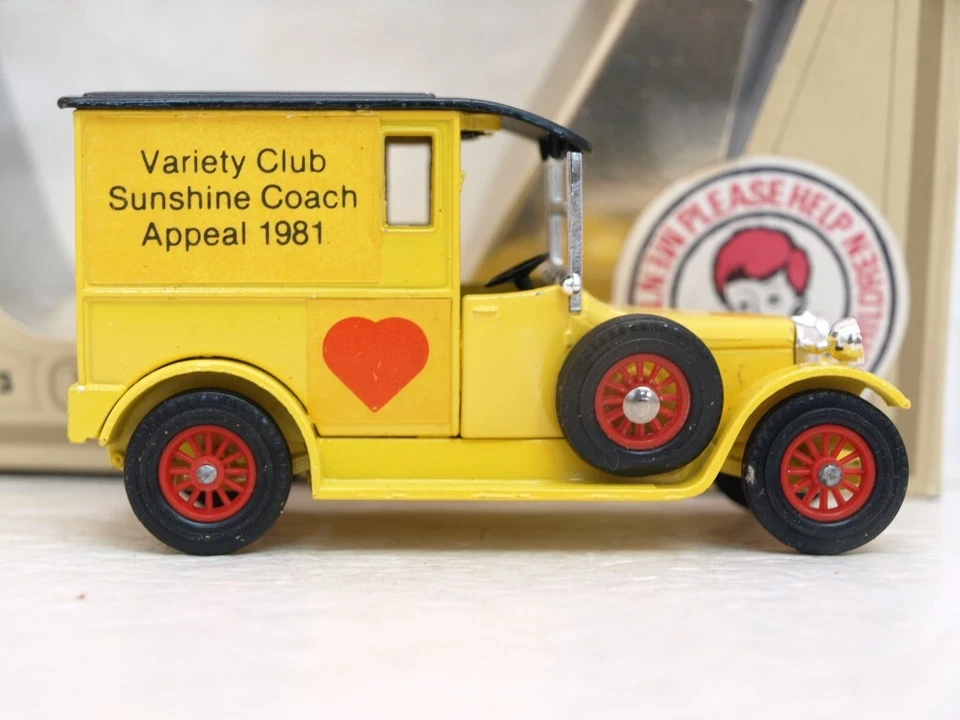 Matchbox Yesteryear Y5 Talbot,Mencap,Variety Club Sunshine Coach ,code 2 model. - Image 2 of 4