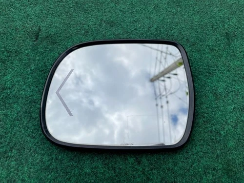 🛑 2008-2010 Toyota Sienna Front Left Side Door Mirror Glass w/ Turn Signal OEM