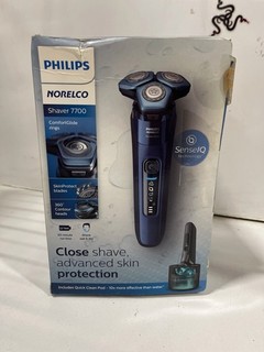 Philips Norelco 7700 Cordless Rechargeable Men's Electric Shaver Used