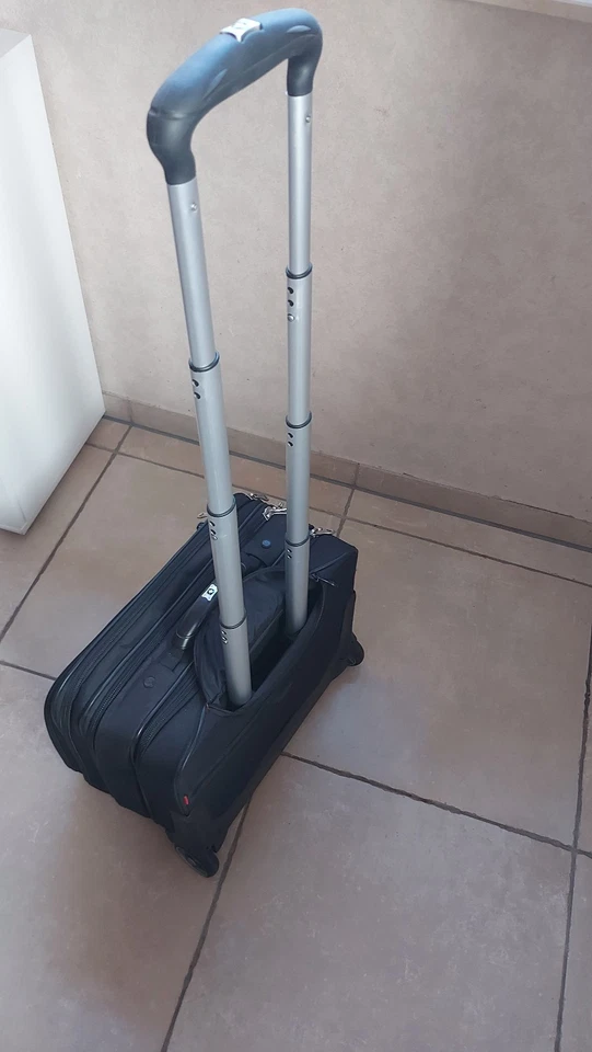 Business Trolley Wenger Patriot 600662 für 17'' mit Rollen in Schwarz - Bild 4 von 4