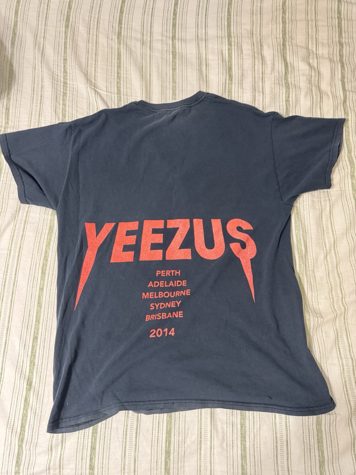 Picture 2 of 5