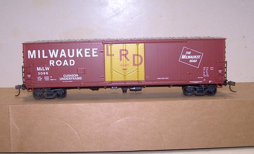 HO DETAILS WEST 52' BOXCAR MILWAUKEE ROAD MILW 3096