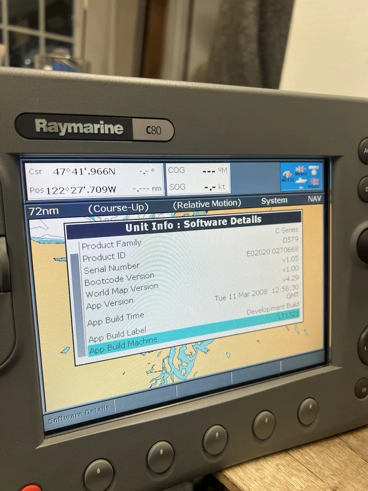 Raymarine C80 Chartplotter GPS Fishfinder Radar 8.4 LCD Display MFD E02020 Sonar - Image 3 of 4