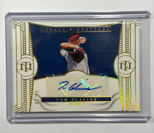 TOM GLAVINE 2023 Panini National Treasures Legacy Signatures #LS-TG 4/10