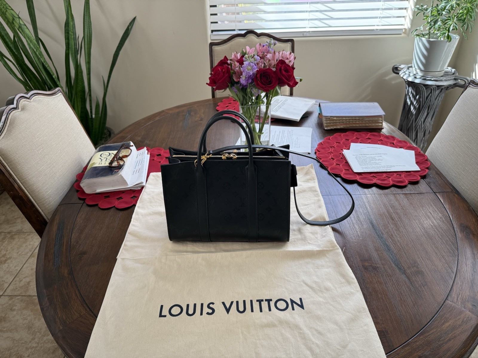 Louis Vuitton-image