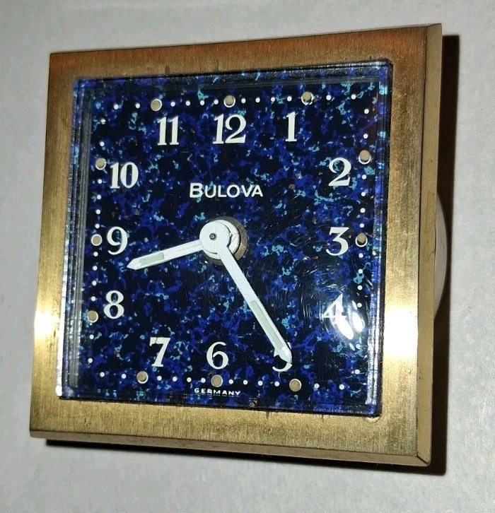 70'S BULOVA アラーム目覚まし時計 70'S BULOVA アラーム目覚まし