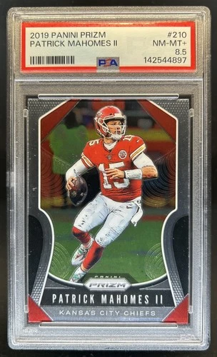 2019 Prizm Patrick Mahomes II #210 Chiefs PSA 8.5