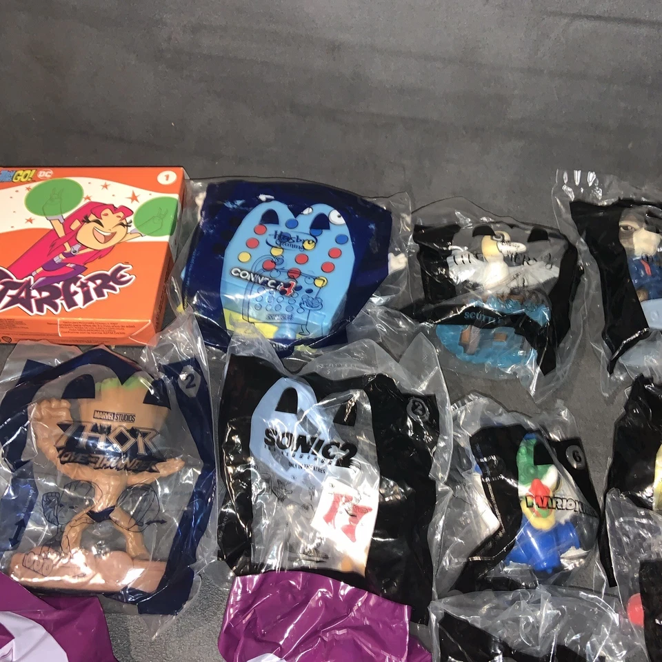 Lote De 32 Nuevos En Paquete McDonald's Happy Meal Juguetes Mario Marvel Scooby Doo Nuevos Foto 4 de 4