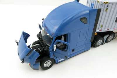 希少　DIECAST MASTERS フレイトライナー カスカディア ブルー 希少 DIECAST MASTERS フレイトライナー カスカディア ブルー