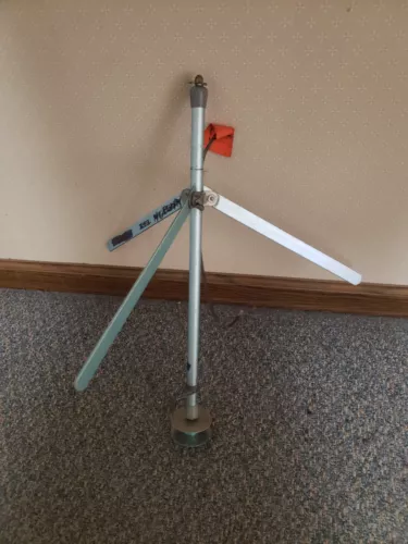 Vintage Arnold Ice Fishing Tripod Tip Up Paw Paw MI
