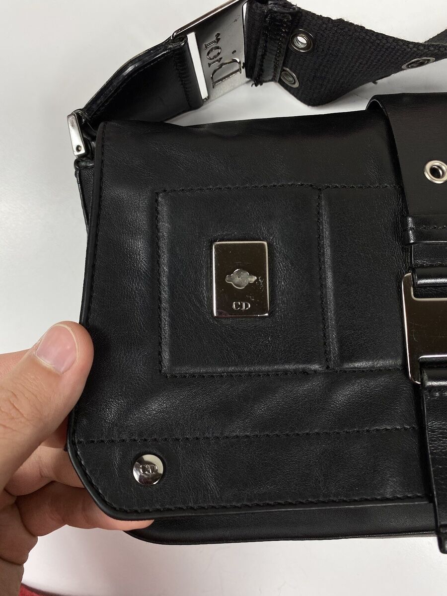 Christian Dior Black Street Chic Buckle Leather Crossbody Christian Dior Black Street Chic Buckle Leather Crossbody