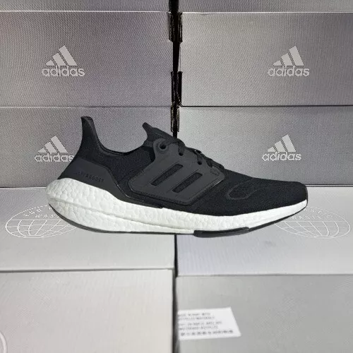 nood Likeur duizelig NEW Adidas ULTRABOOST 22 GX5591 Black Women Running Shoes | eBay