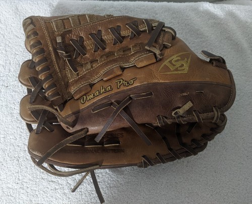 Louisville Slugger OP14-BN Omaha Pro Series 12.5” Glove LHT Professional