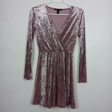Forever 21 Dress Small Velour Velvet V-neck Wrap Flare Long Sleeve Mauve/Pink