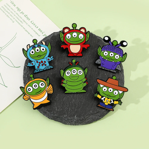 6 Piece Set Disney's Toy Story Aliens Mega Cute Enamel Pin Badge Brooch Backpack - Picture 3 of 6