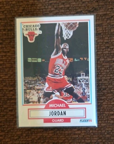 Fleer 1990-91 Michael Jordan #26 Chicago Bulls NBA Basketball Card Base Set