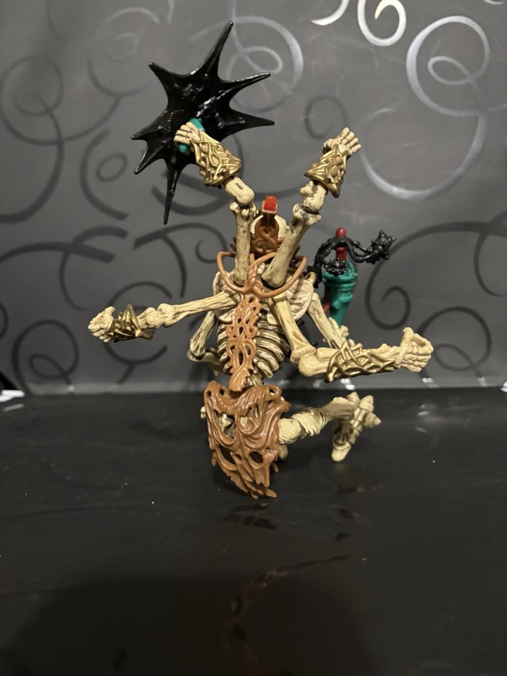 Skeleton Warriors Aracula Figure1994 Playmate Toy Complete All Accessories/Armor - Image 3 of 4