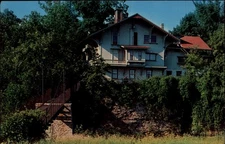 Tinker Cottage Rockford Illinois vintage postcard x610