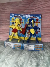 Wind Up Dancing People Lot of 2 Figures Wind Up Toys Yellow And Blue