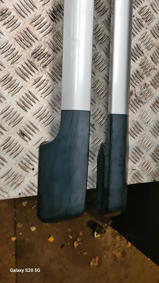 SUZUKI JIMNY 1998-2018 BARRAS DE TECHO RIELES CON TAPAS Foto 2 de 4