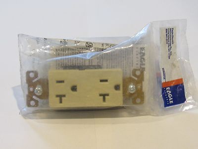 New Eagle Electric 6362V Decorator Duplex Receptacle 20A 125V 2Pole 3Wire Ground