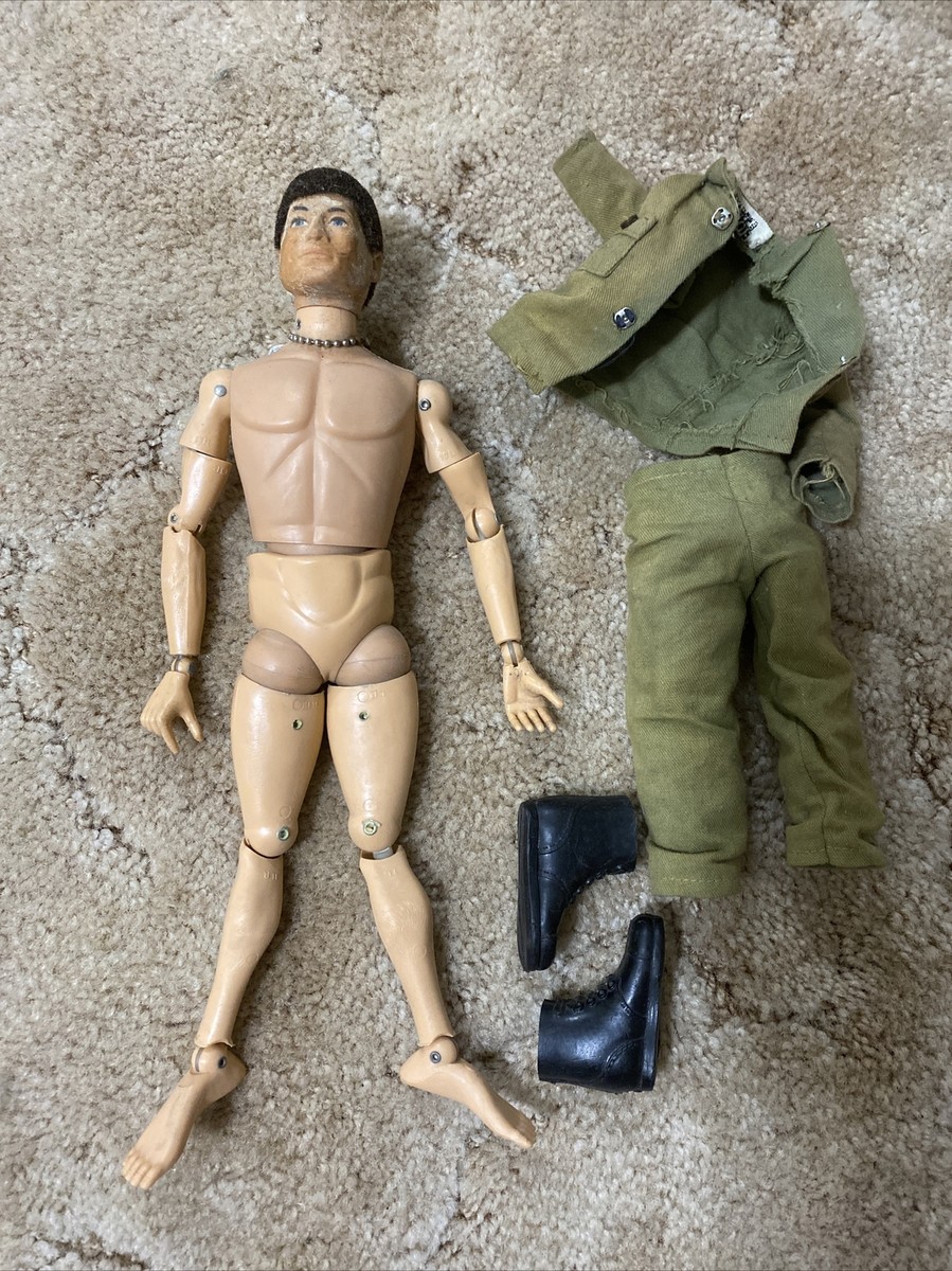 vintage 1964 hasbro G.I. Joe complete W/ Dog Tag & Outfit