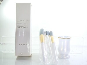 Avon Illuminating Brush Essentials 5 Makeup Brushes With Holder 2004 Unused