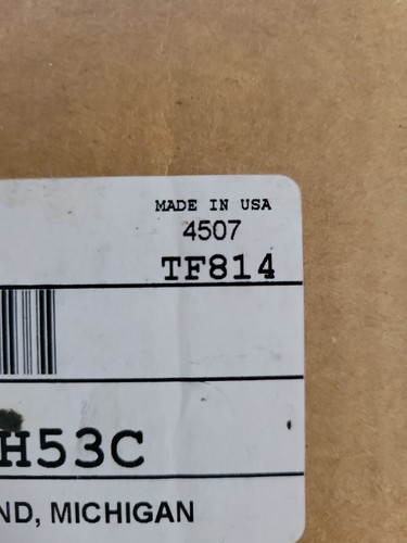 (FG) PARKER B511BCH53C / B511BCH53C (BRAND NEW) 1/4" Sol. 2 Pos. Valve - Picture 12 of 12