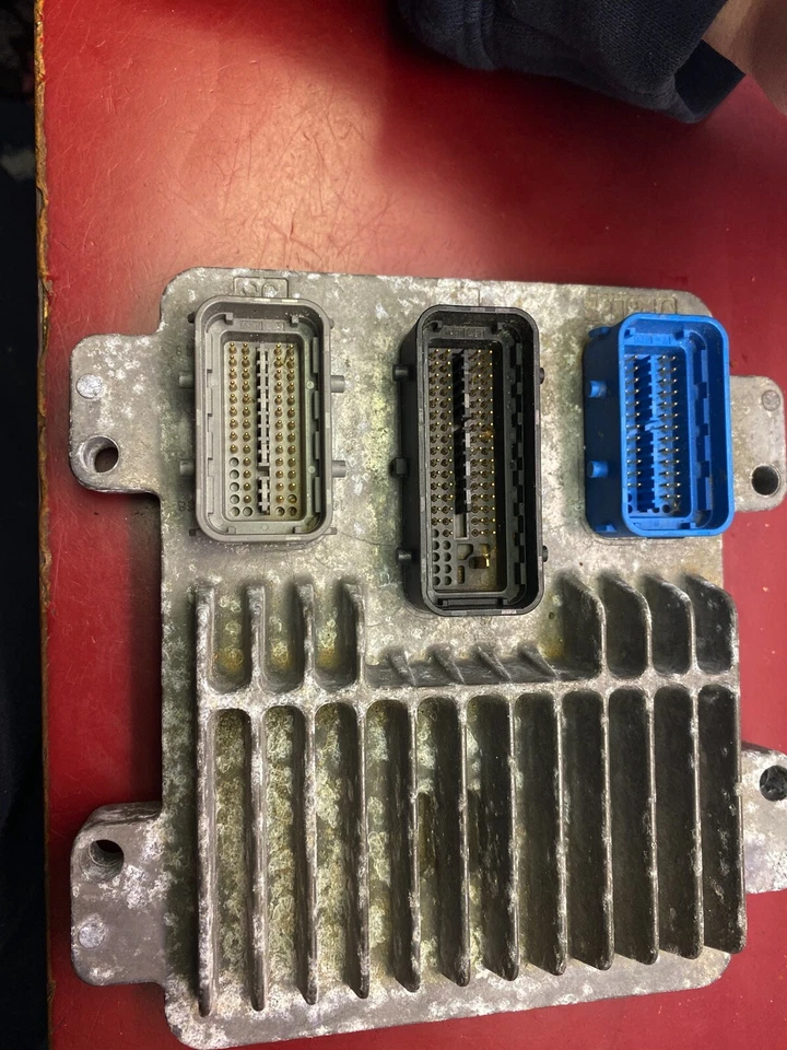 06 Chevrolet Equinox ECM Engine Control Module 12600928 Foto 4 de 4