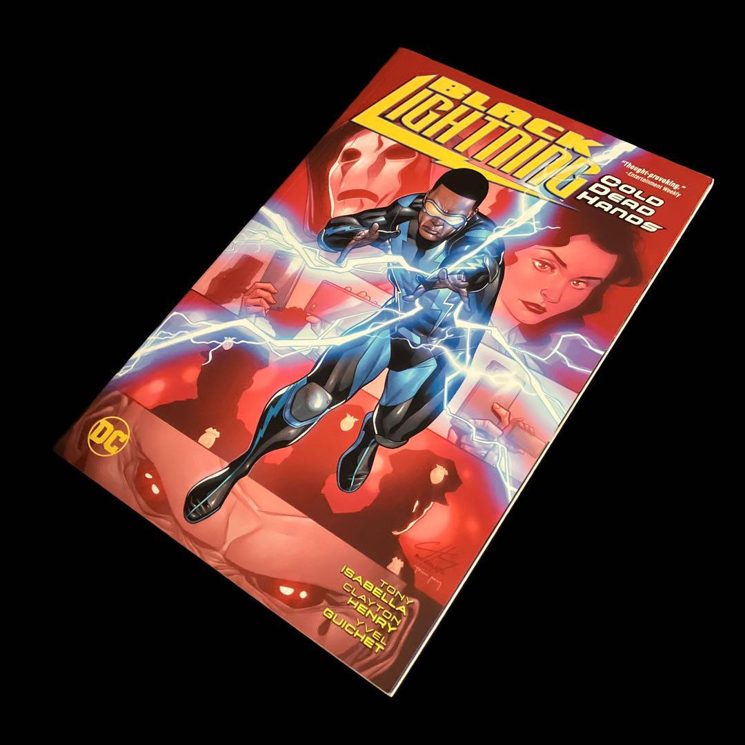 アメコミ・英語　BLACK LIGHTNING:COLD DEAD HANDS アメコミ・英語 BLACK LIGHTNING:COLD DEAD HANDS