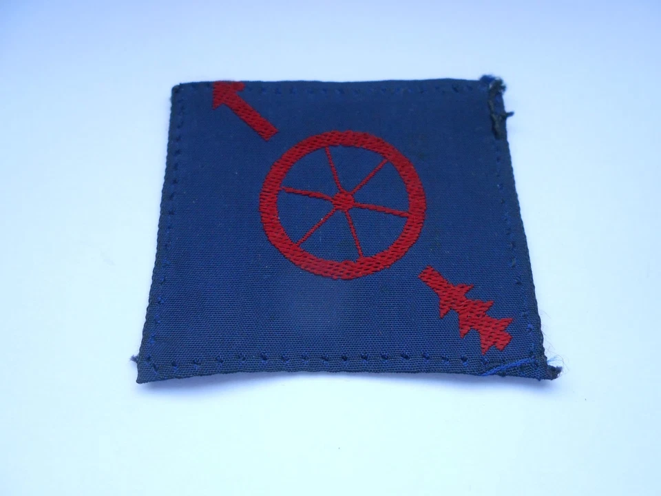 5th army group royal artillery woven cloth formation sign military unit patch - Image 3 of 3