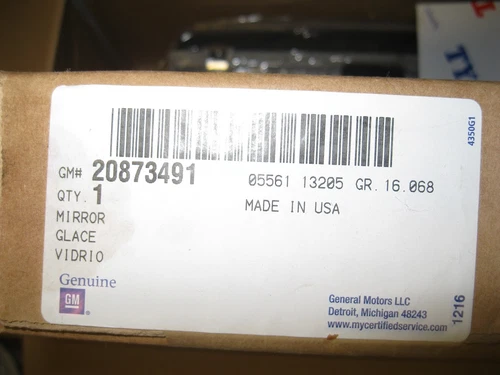 New In Box!  OEM GM Driver Side View Mirror Glass Left 20873491 Terrain Equinox