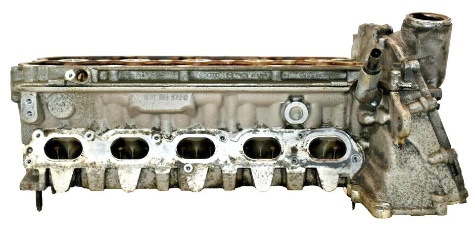 VW Volkswagen Passat Golf Jetta Beetle 2008-14 OE motor 2,5 culata Foto 2 de 4