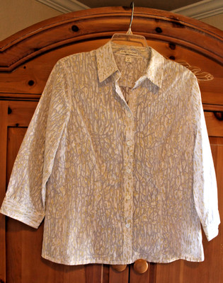 COLDWATER CREEK Semi Sheer 3/4 Sleeve Button Front Blouse M - 10 - 12