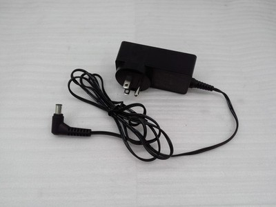 LG Monitor AC Adapter ADS-40FSG-19  ADS-25FSF-19 19025GPCU-1 AD2139620 19V 1.3A